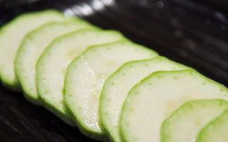 昆明吃瓜国贸,吃瓜群众的美食聚集地探秘