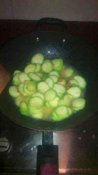 棱瓜虾怎么吃,棱瓜虾的多样美味吃法探索